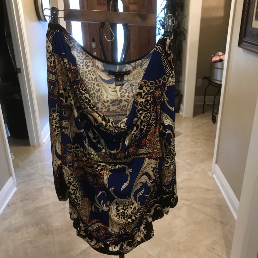 Women’s Blouse